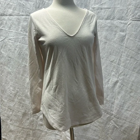 Dynamite - Picture 1 of 4